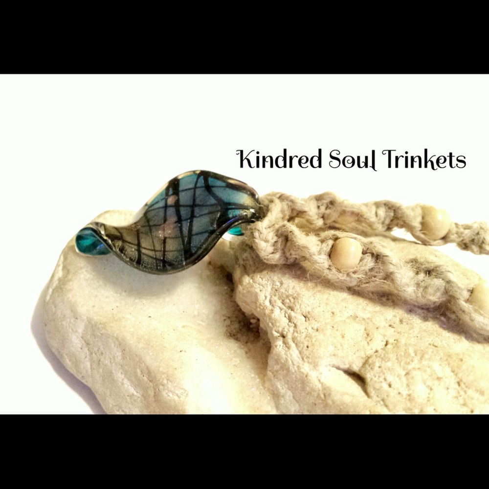 Hemp Necklace with Twisted Glass Pendant